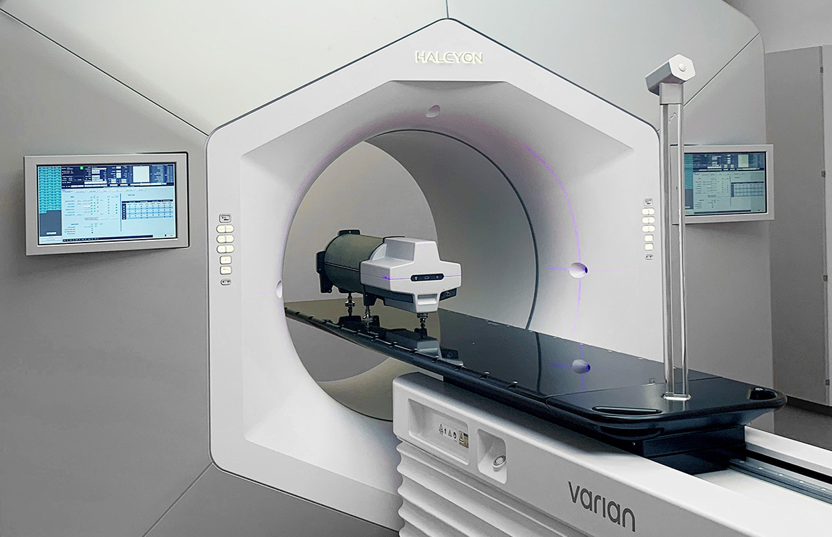Delta4 Phantom+ together with Varian Halcyon